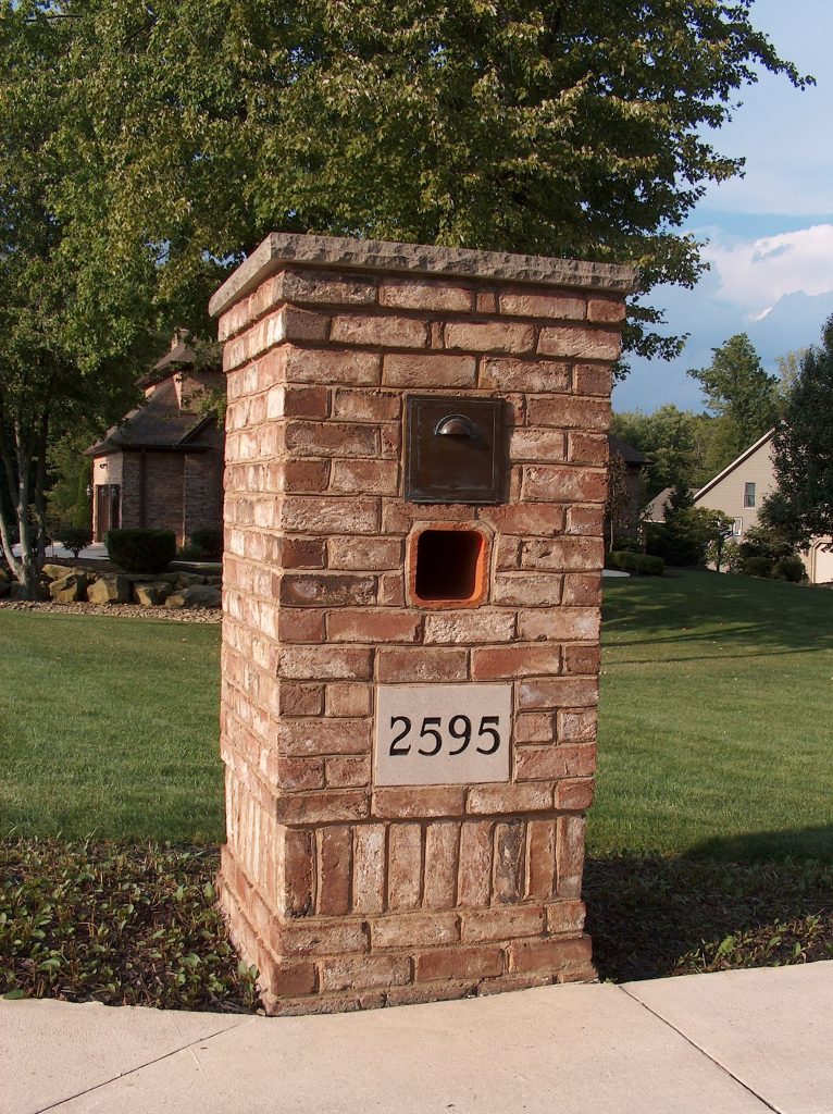little-rock-brick-mailbox